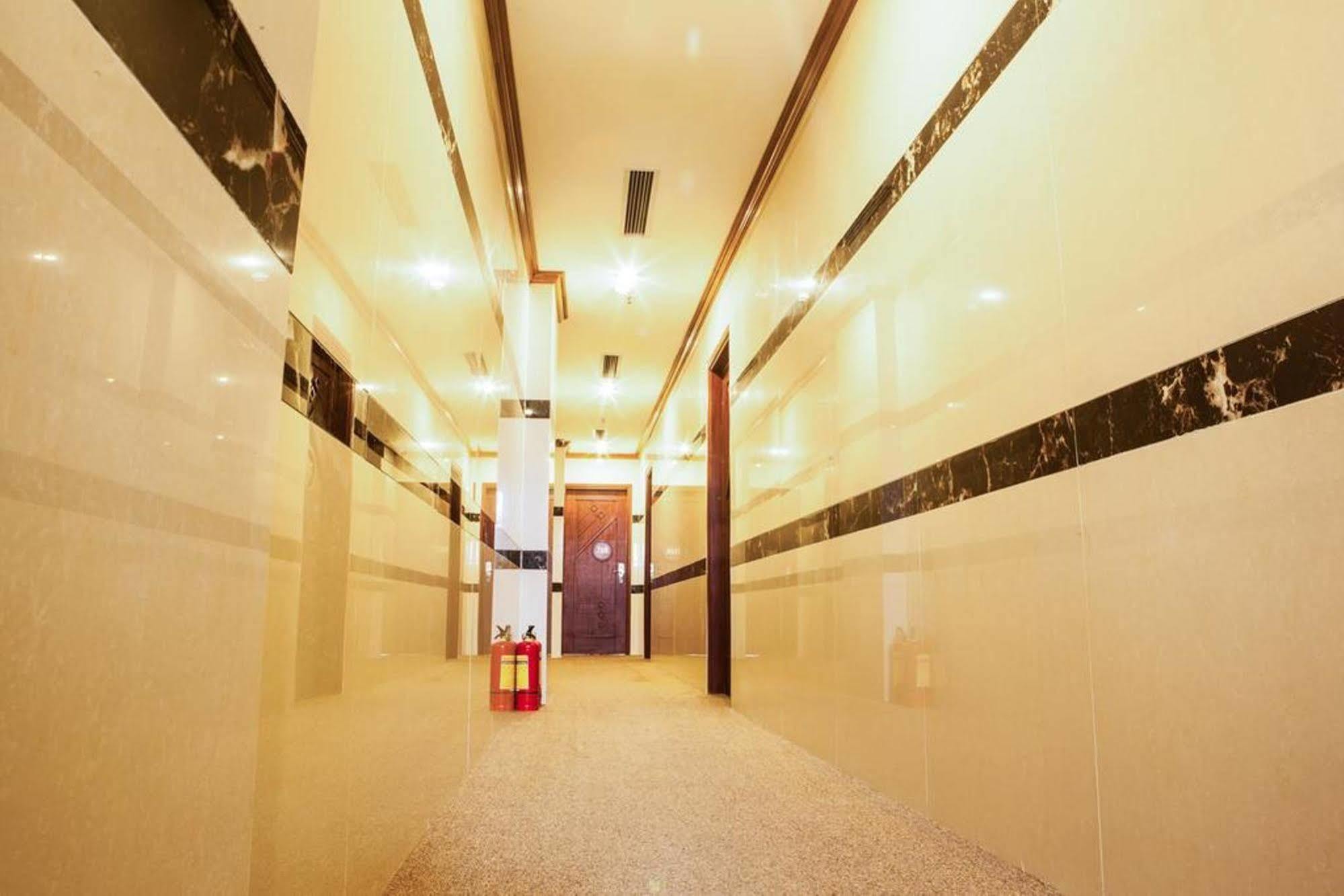 The Pearl Hotel Hanoï Extérieur photo
